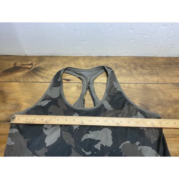 Athleta Camo Tank Top Size XL Limitless Keyhole Olive Green Athletic - Picture 5 of 9